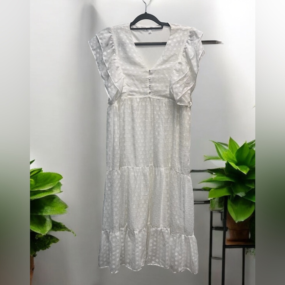 Bella Ella Boutique Women’s Long White Tiered Flutter Sleeve Dress Size Small
